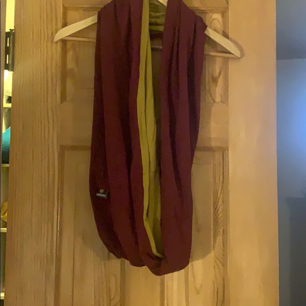 Half moon infinity scarf
